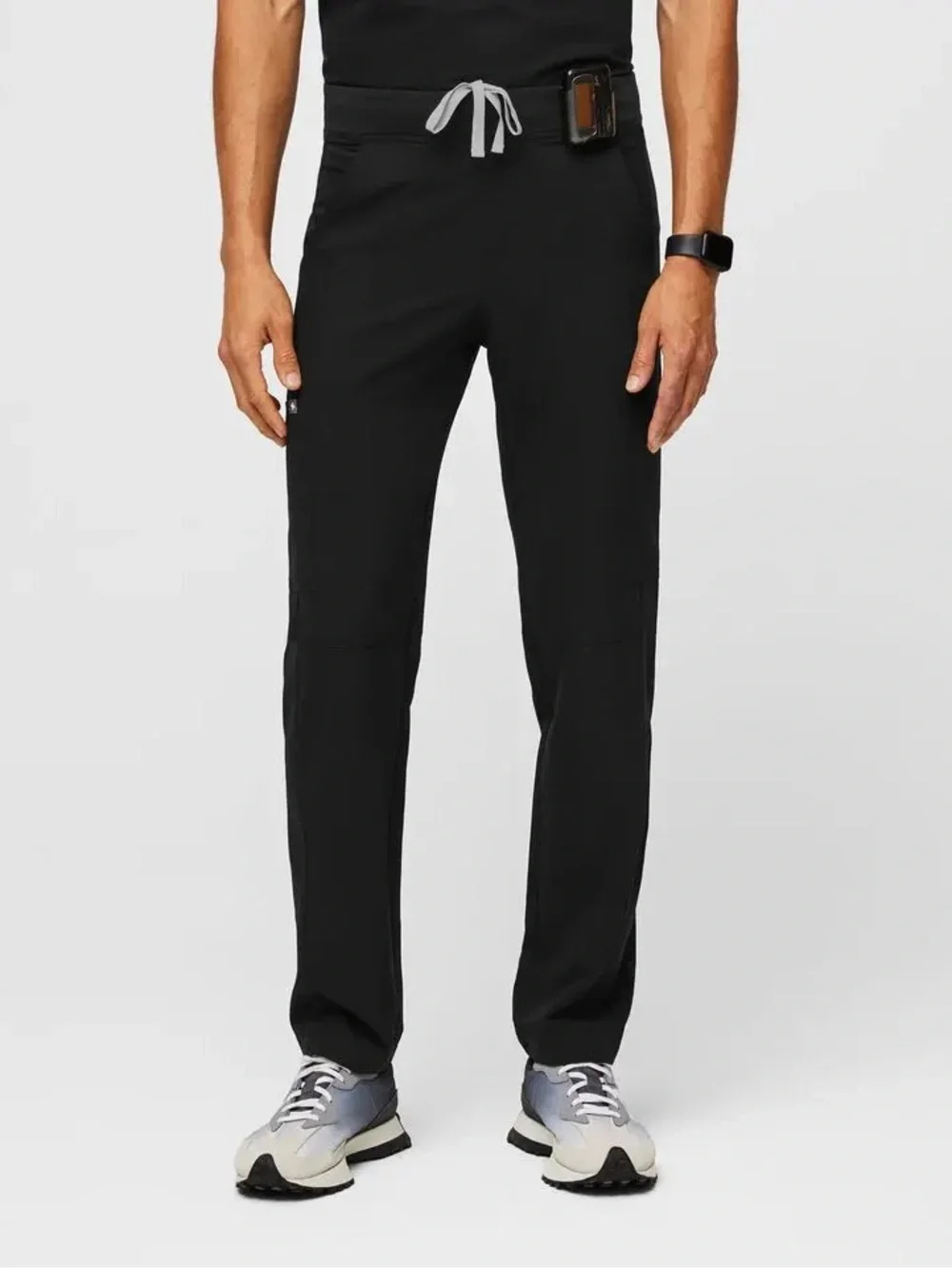 FIGS Men's Sz S Technical Collection Black Axim Straight-Leg Scrub Pant
